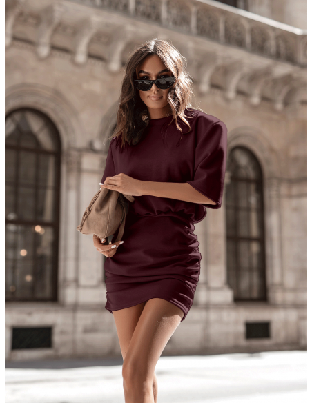 Masełkowa sukienka mini z marszczeniem ZAMIA - bordowa