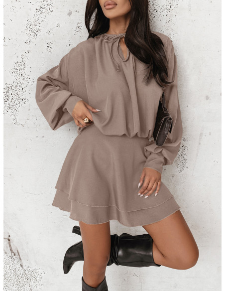 Rozkloszowana sukienka mini CLEO - mocha mousse