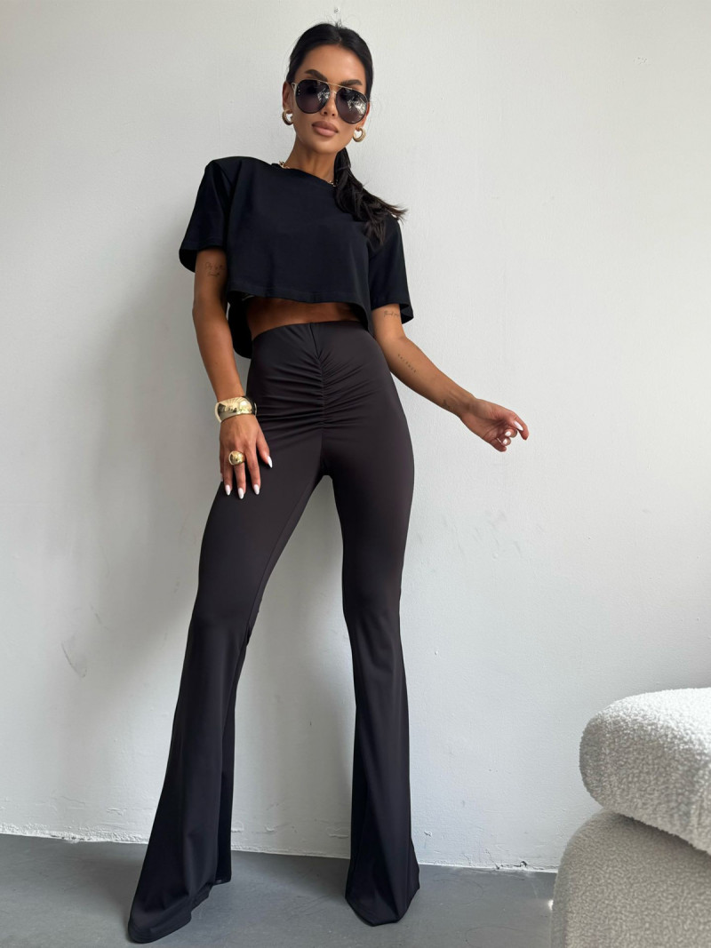 Dopasowane spodnie dzwony z marszczeniem LOKE - czarne