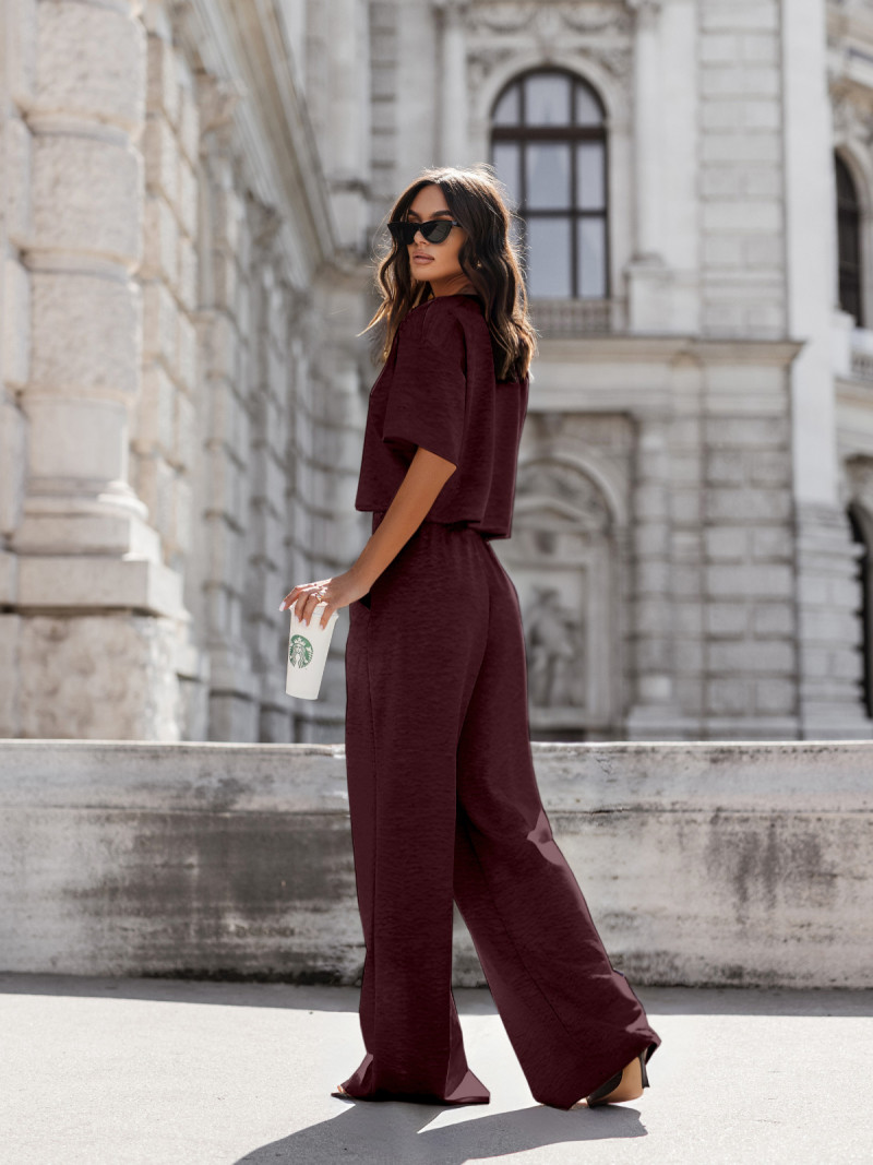 Masełkowy komplet bluzka i szerokie...