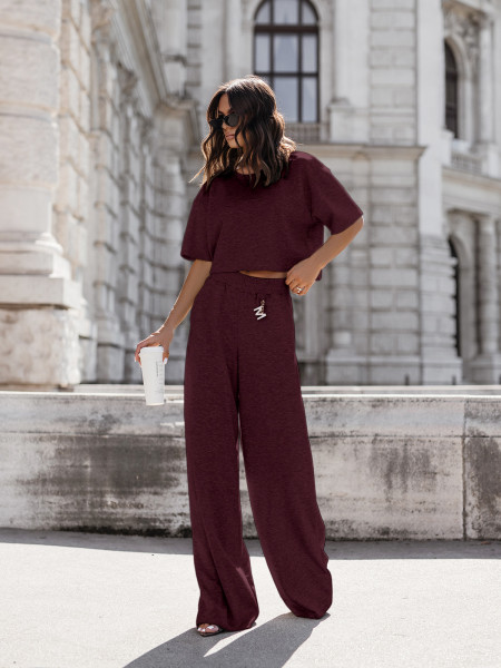 Masełkowy komplet bluzka i szerokie spodnie ATRIA - bordowy