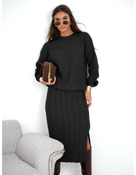 Komplet dzianinowy ze spódnicą XANTI - czarny