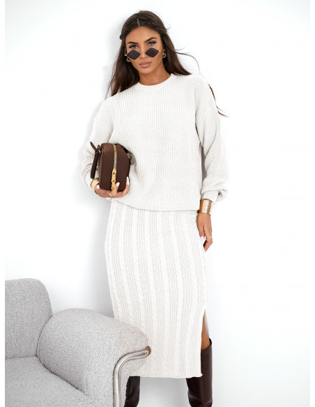 Komplet dzianinowy ze spódnicą XANTI - biały