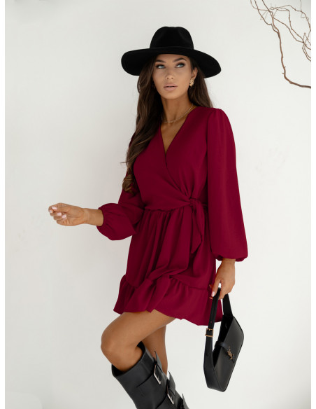 WP rozkloszowana sukienka z falbanką - bordowa