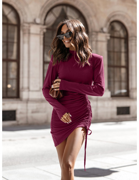 Wiskozowa sukienka mini z marszczeniem RAFINA - śliwkowa