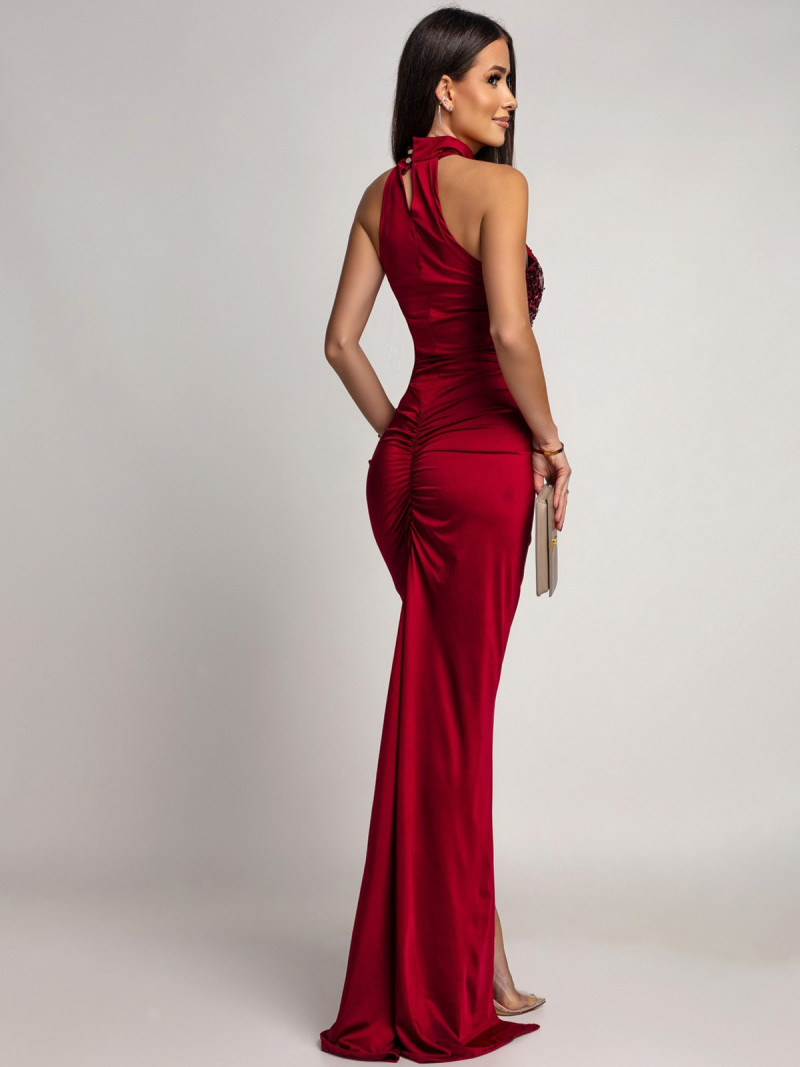 Maxi sukienka z cekinami MALLUNA - bordowa