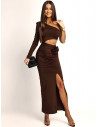 Sukienka maxi z wycięciem w talii KACIE - czekoladowa