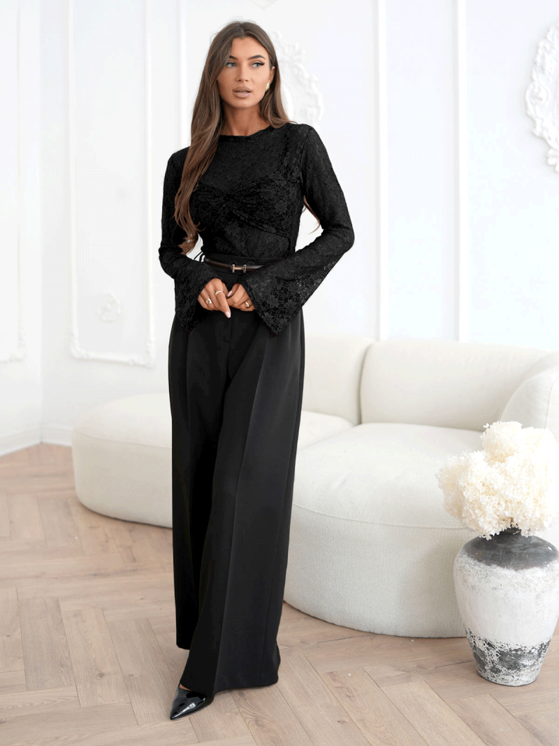 Elegancka koronkowa bluzka z marszczeniem SUNITA - czarna