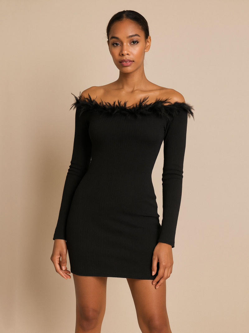 WP sukienka mini z prążka z piórami - czarna