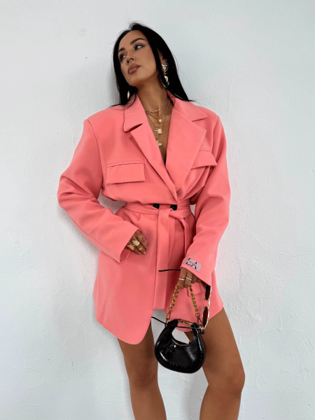 Długa marynarka oversize wiązana NARIA - morelowa