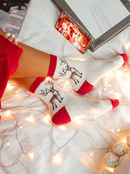 Skarpetki damskie świąteczne DUŻY RENIFER i KROPKI - wzór 7