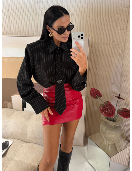 Koszula z krawatem w paski AELITA - czarna