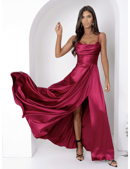 Satynowa sukienka maxi na ramiączkach RONA - bordowa