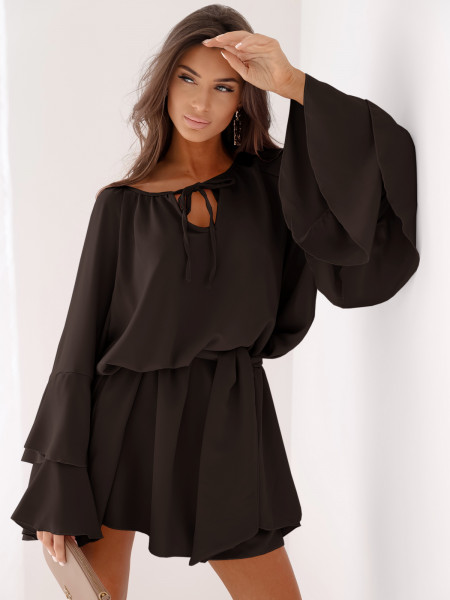 Sukienka oversize z falbanami na rękawach ZUMA - czekoladowa 2