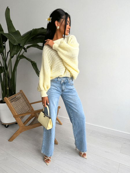 Sweter oversize z marszczonym tyłem KADAR - cytrynowy