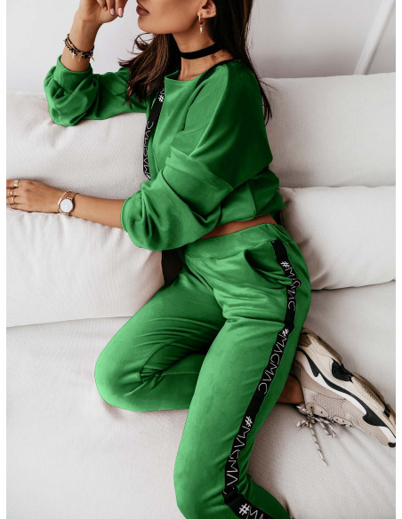 WP Welurowy dres z lampasem - szmaragdowy