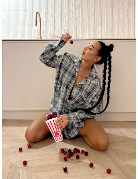 Bawełniana koszula w kratę oversize RAVELIA - niebieska