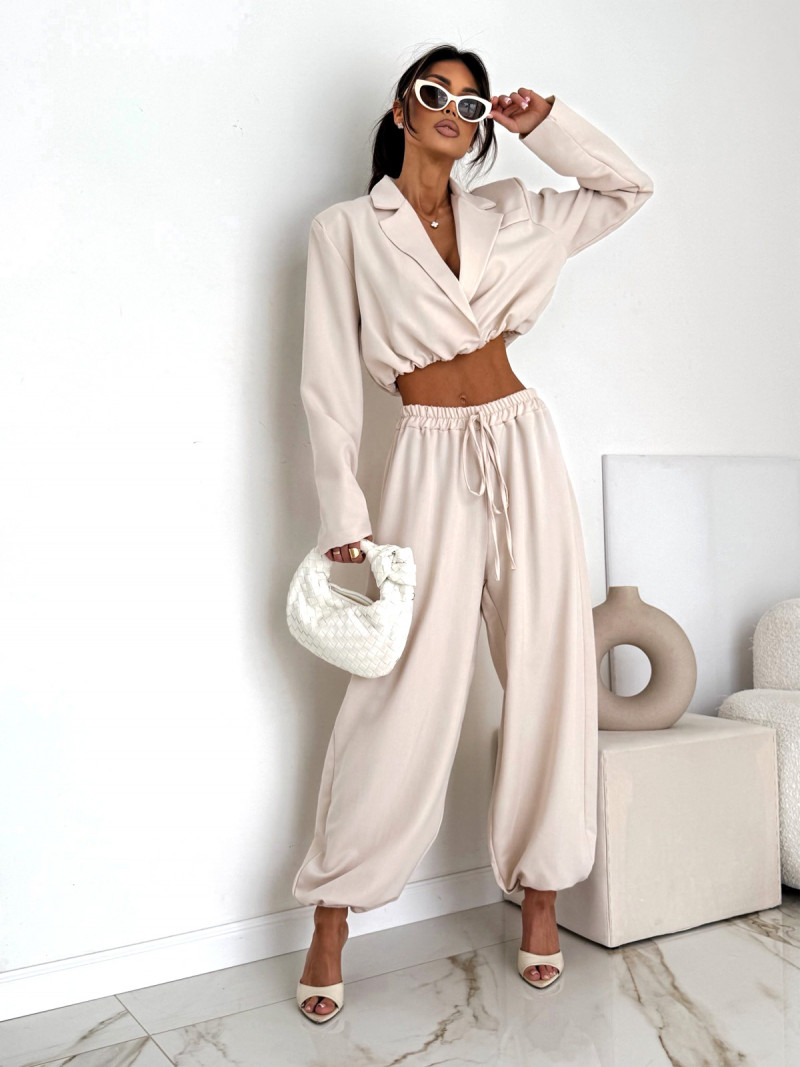 Bawełniany komplet marynarka i szerokie spodnie NAJRO - beżowy