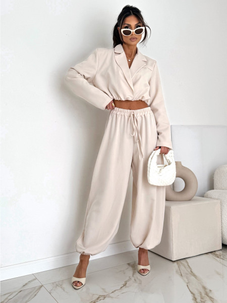 Bawełniany komplet marynarka i szerokie spodnie NAJRO - beżowy 2