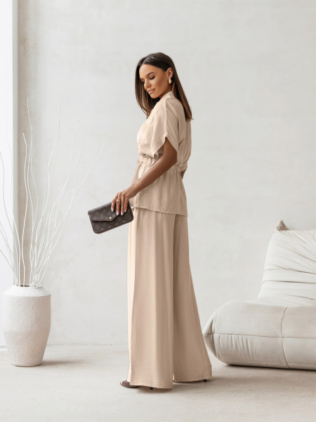 Stylowy komplet z szerokimi spodniami VELENA - beżowy