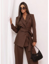 Stylowy garnitur z wiązaną marynarką MARCJA - czekoladowy