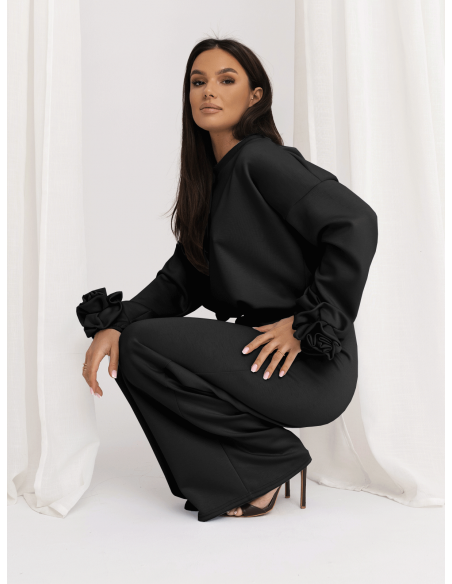 Masełkowy komplet z szerokimi spodniami POSY - czarny