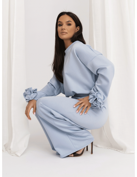 Masełkowy komplet z szerokimi spodniami POSY - błękitny
