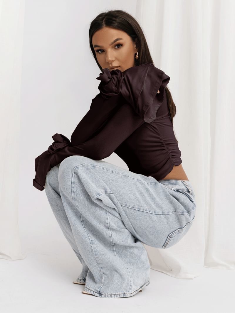 Wiskozowa bluzka z szerokimi rękawami...