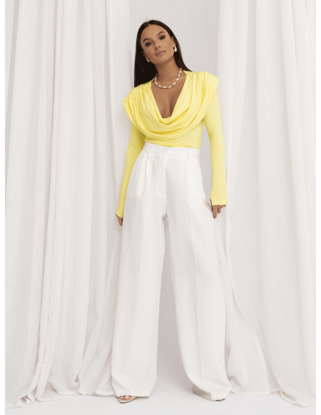 Wiskozowa bluzka z dekoltem woda OLYMPE - cytrynowa