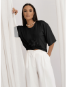 Wiskozowy t-shirt z ozdobną róża CRESSIDA - czarny