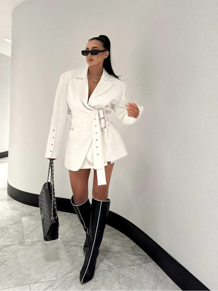 Elegancka marynarka oversize z paskami LUANA - biała 2