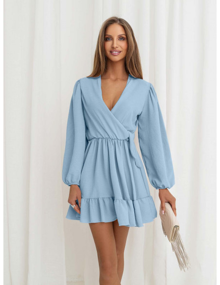 Rozkloszowana sukienka z falbanką - KALIFORNIA - błękitna