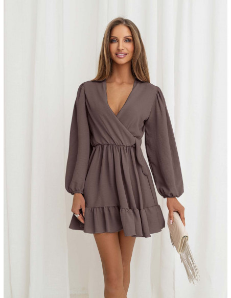Rozkloszowana sukienka z falbanką - KALIFORNIA - mocha mousse
