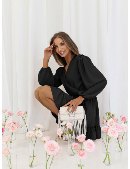 Rozkloszowana sukienka z falbanką - KALIFORNIA - czarna