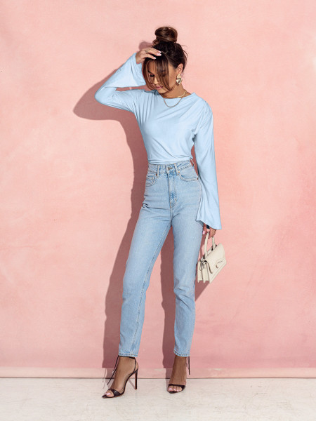 Dopasowana bluzka z szerokim rękawem MEI - błękitna