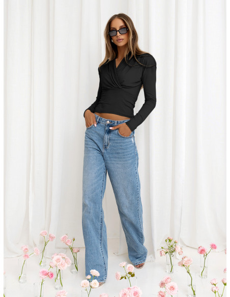 Wiskozowa bluzka z przekładanym dekoltem AMBER - czarna