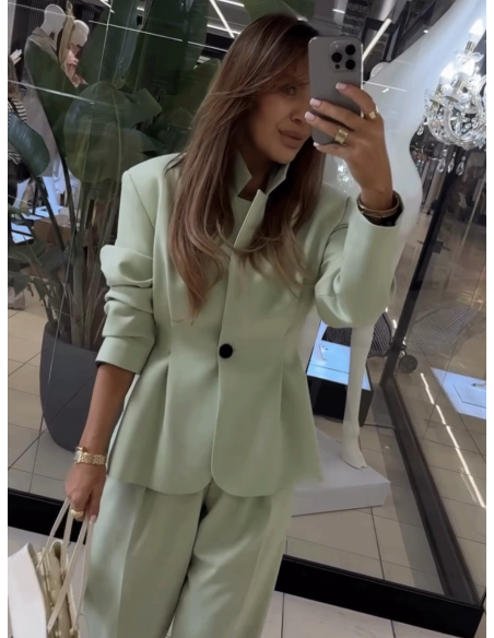 Taliowana marynarka z zakładkami SALINA - matcha