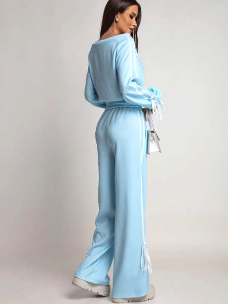 Komplet dresowy z szerokimi spodniami SHYLA - błękitny 2