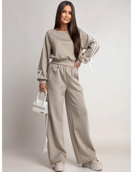 Komplet dresowy z szerokimi spodniami SHYLA - mocca