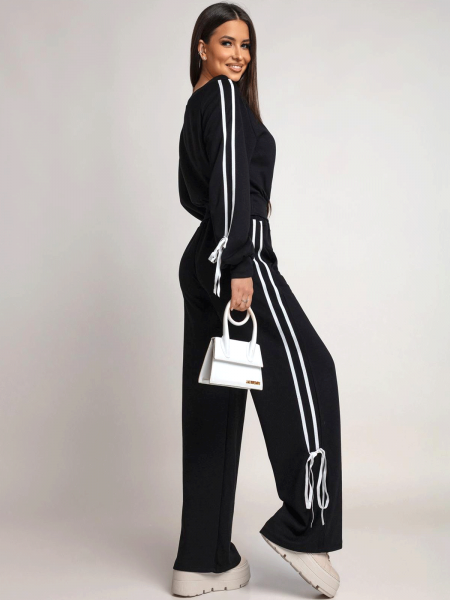 Komplet dresowy z szerokimi spodniami SHYLA - czarny