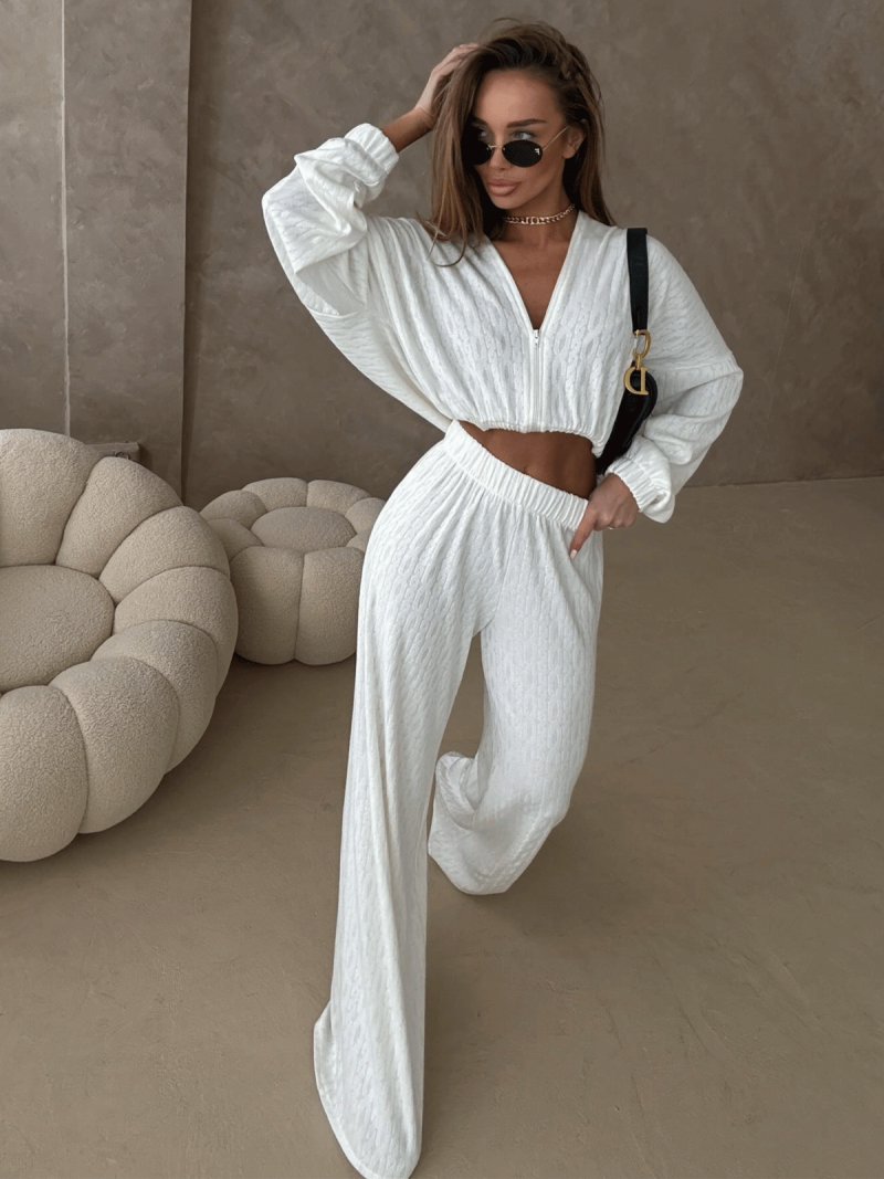 Stylowy komplet z plecionej dzianiny KIKI - ecru