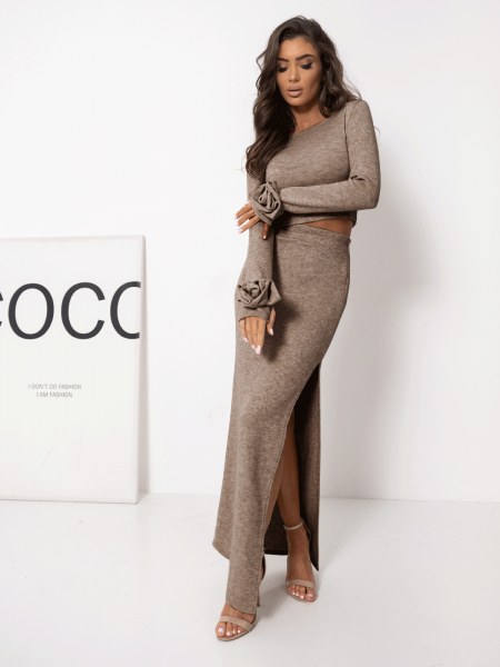 Stylowy komplet dzianinowy...