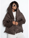 Pikowana kurtka z dzianinowym rękawem MOEKO - czekoladowa