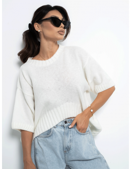 Modny sweter z krótkim rękawem LEANNA - biały