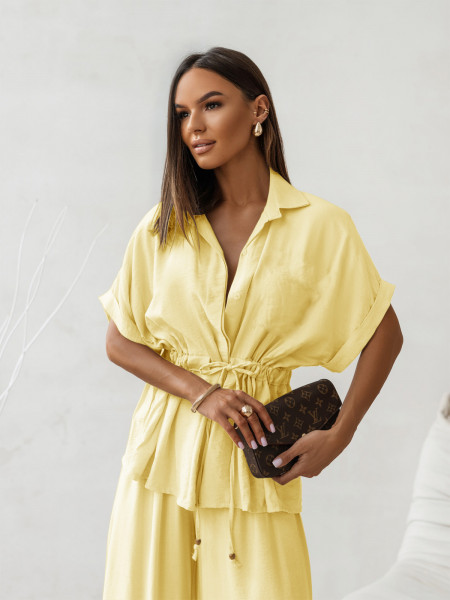 Stylowy komplet z szerokimi spodniami VELENA - cytrynowy