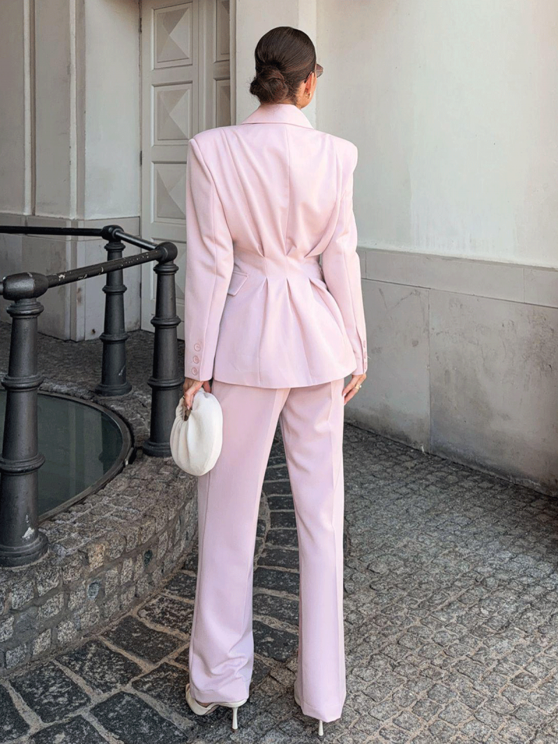 Eleganckie spodnie z kantem z wiskozy...