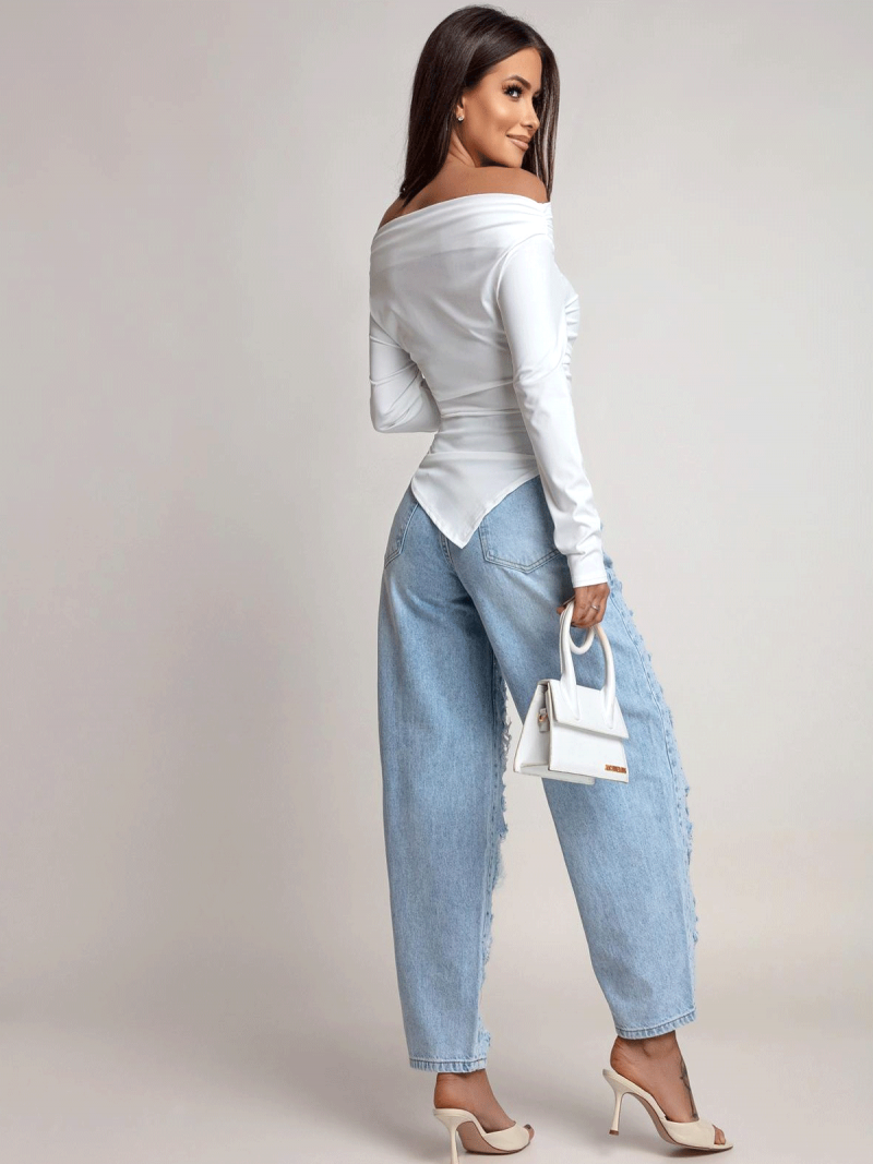 Dopasowana bluzka z asymetrycznym...