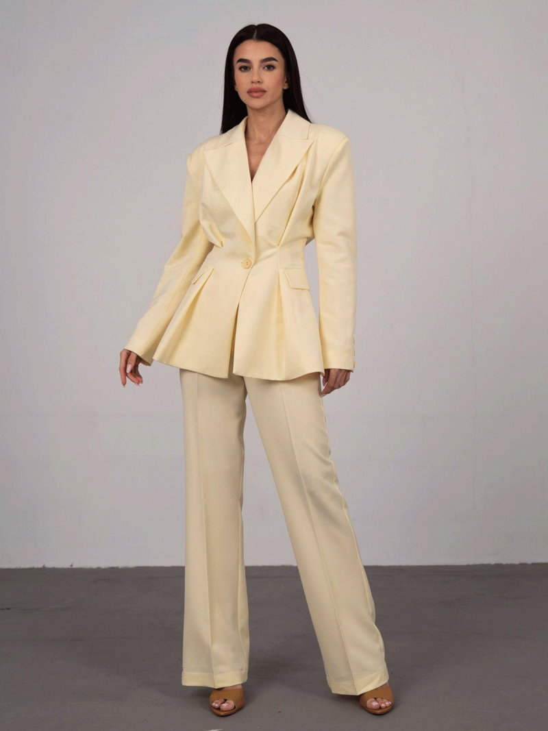 Eleganckie spodnie z kantem z wiskozy  EMILEE - bananowe