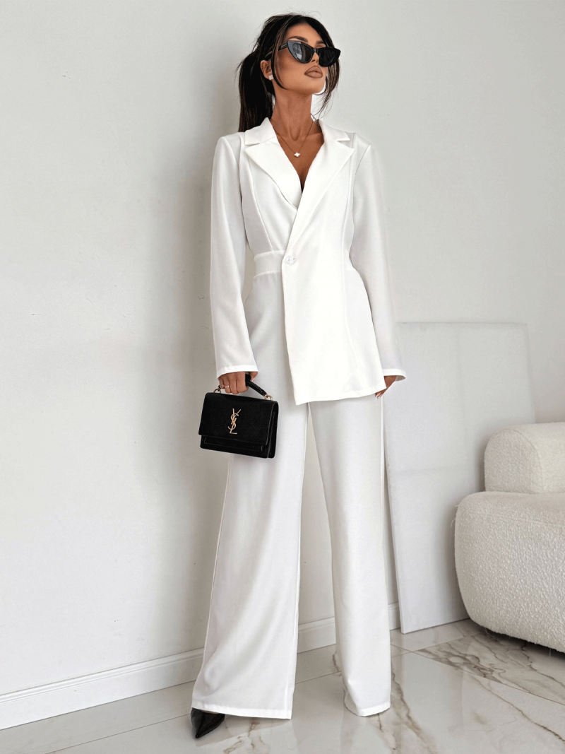 Elegancki kombinezon z szerokimi nogawkami ZIJON - biały