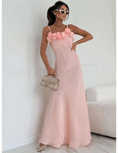 Wiskozowa sukienka maxi z różami PAITYN - pudrowy róż